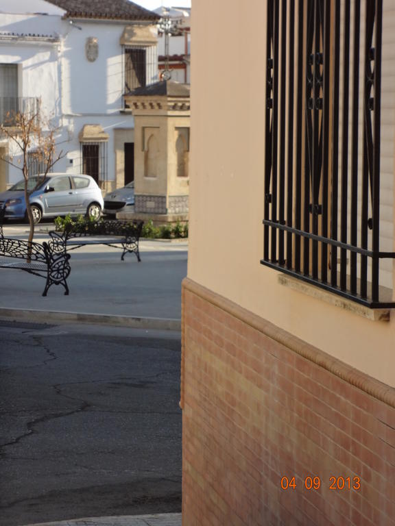 Sanlúcar la Mayor Hostal San Pedro מראה חיצוני תמונה